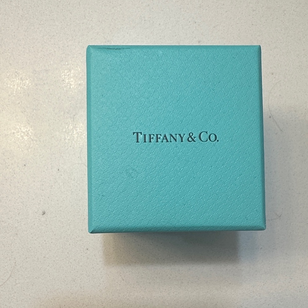 Tiffany & Co. Gold T-Style Diamond Accent Ring with Turquoise Box - Picture 2 of 8